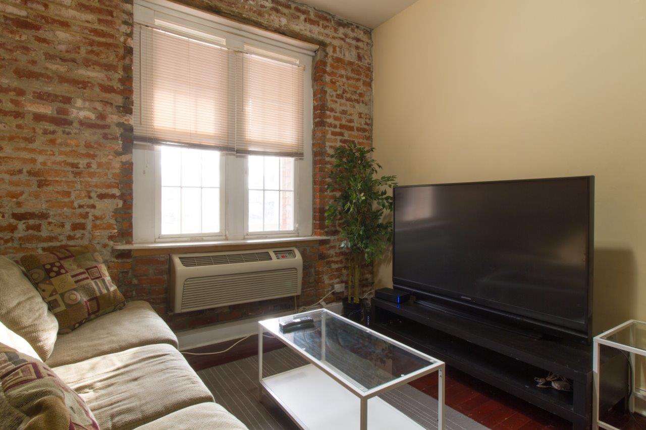 Nice 2br Apartment