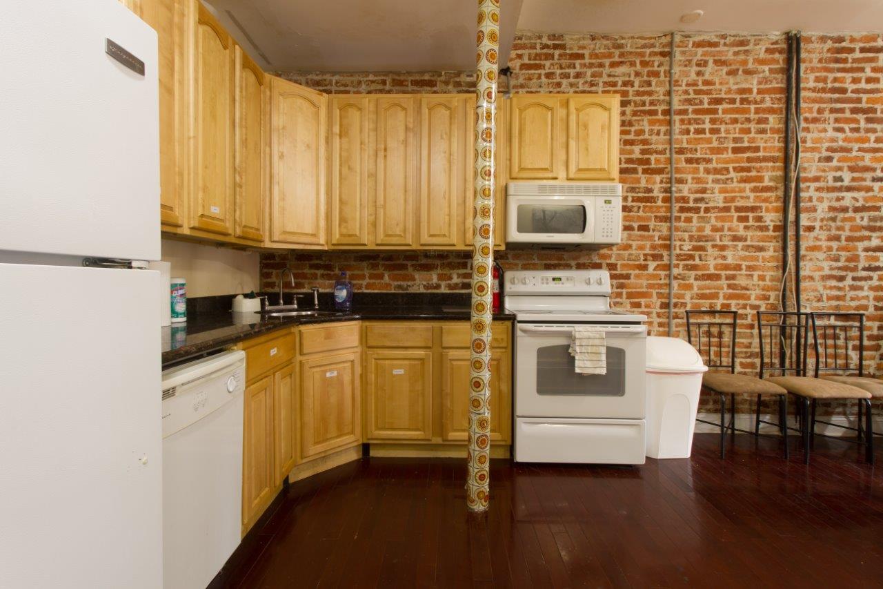 Nice 2br Apartment
