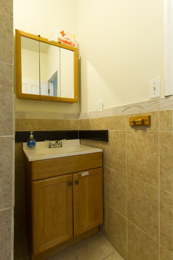 Nice 2br Apartment